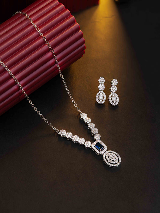 Vela Silver Necklace Set
