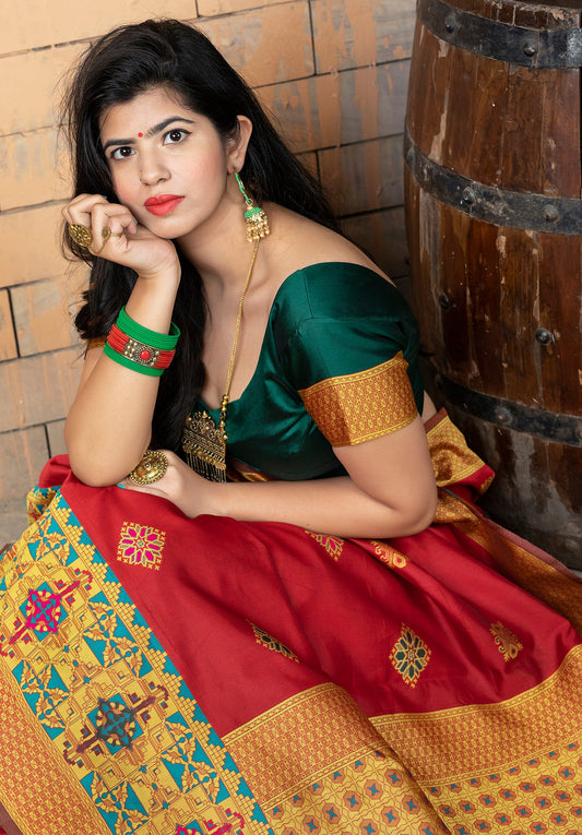 Red Color Beautifully Designed Banarasi Weaving Silk Saree For Women