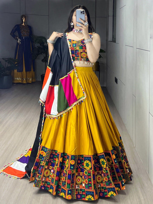 Mustard Pure Rayon Cotton Navratri Lehenga – Real Mirror Work with Traditional Gamthi Design Patta Border