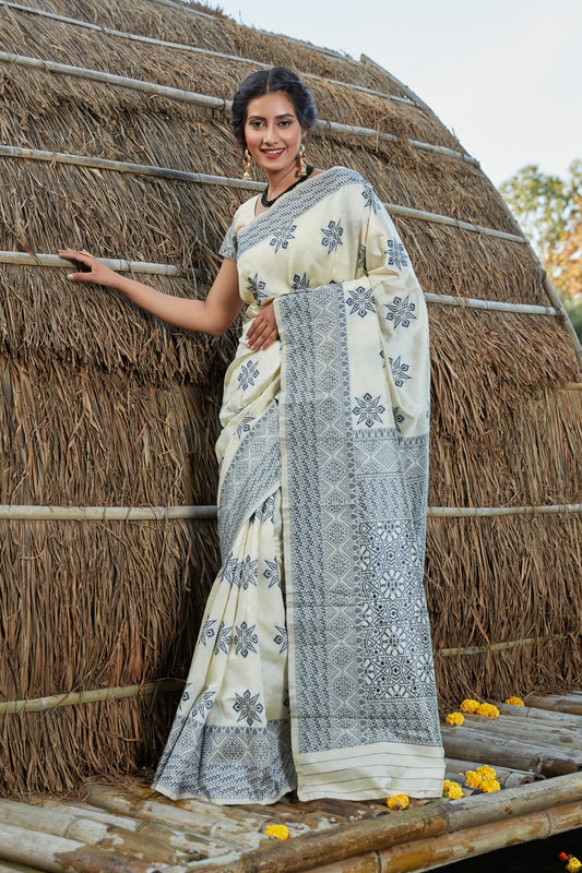 Off White Color Womens Wear Banarsai Weaving Silk Designer Saree