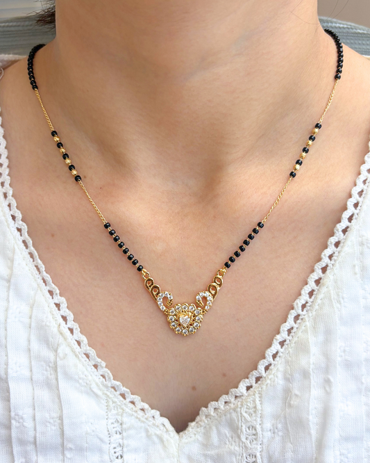 Yashika  Mangalsutra