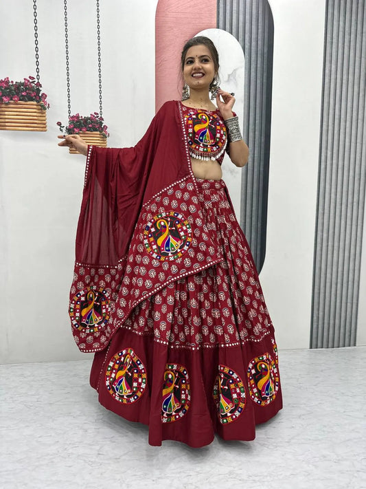 Women's Ethnic Navratri Lehenga Choli with Embroidered Blouse & Bandhani Dupatta