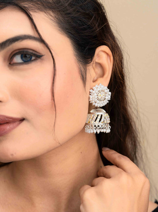 Kanvisha Jhumkas