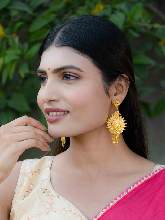 Kamakshi Long Gold Earrings