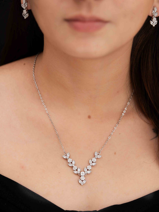 Taruni Silver Necklace Set