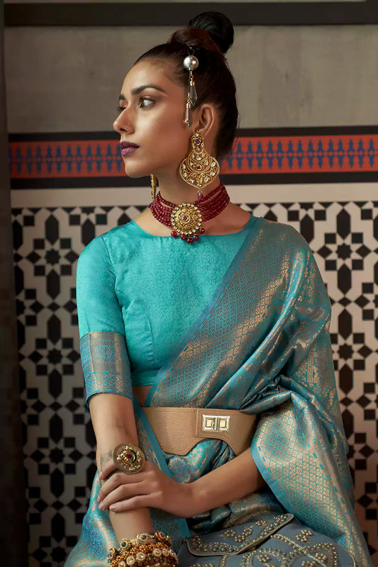 Sea Green Two Tone Handloom Saree