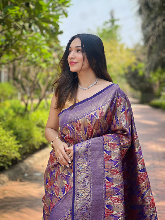 Voilet Kanchipattu Silk Saree With Contrast Weaving Border Design