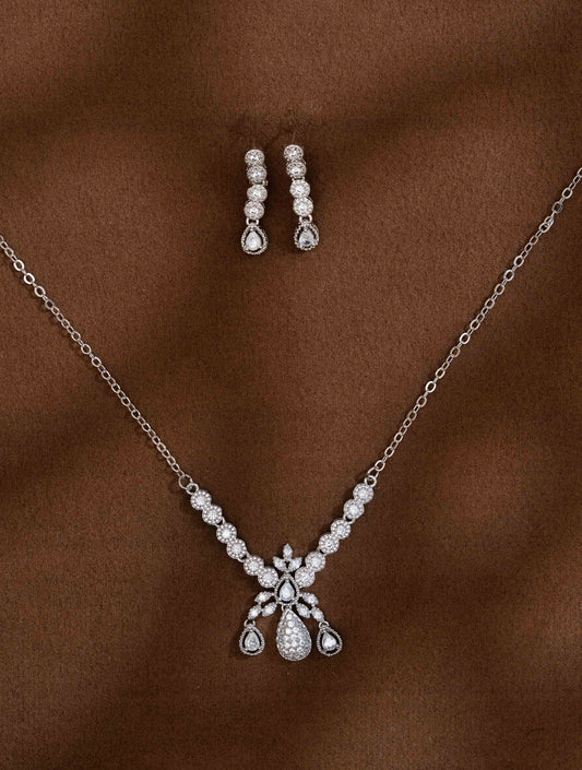 Zeni Silver Necklace Set